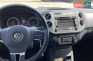 Внедорожник / Кроссовер Volkswagen Tiguan 2014 в Сумах