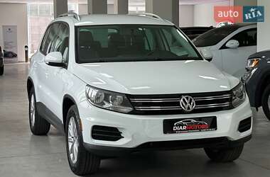 Внедорожник / Кроссовер Volkswagen Tiguan 2014 в 