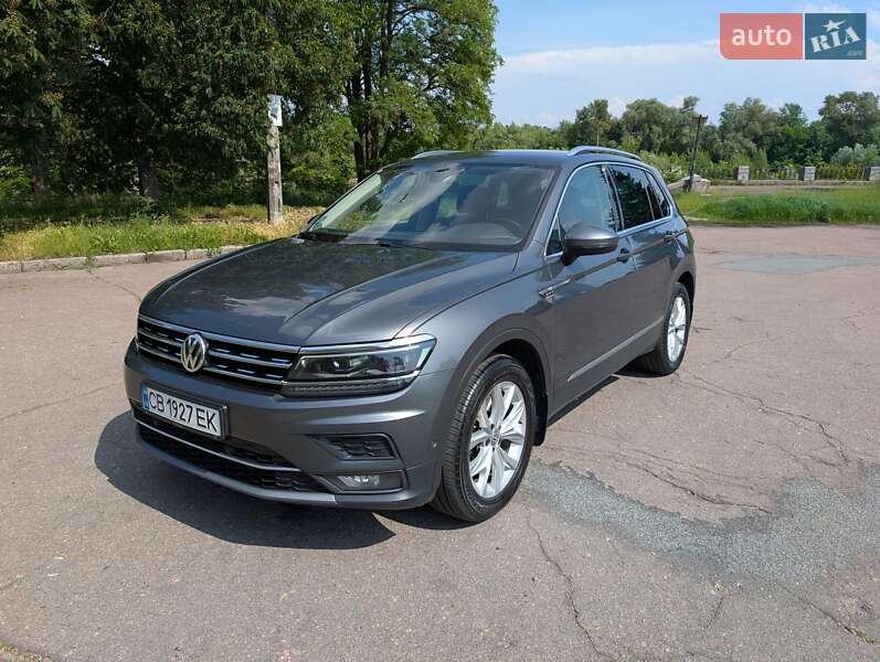 Внедорожник / Кроссовер Volkswagen Tiguan 2017 в Чернигове