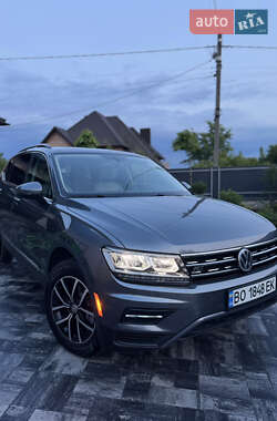 Внедорожник / Кроссовер Volkswagen Tiguan 2021 в Тернополе