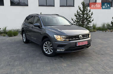 Внедорожник / Кроссовер Volkswagen Tiguan 2020 в Луцке