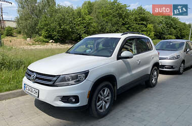 Внедорожник / Кроссовер Volkswagen Tiguan 2014 в Львове