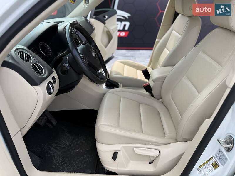 Внедорожник / Кроссовер Volkswagen Tiguan 2016 в Днепре