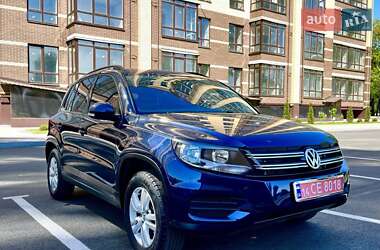 Внедорожник / Кроссовер Volkswagen Tiguan 2015 в Чернигове