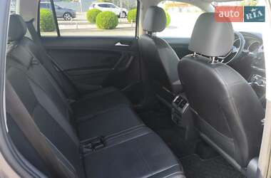 Внедорожник / Кроссовер Volkswagen Tiguan 2020 в 