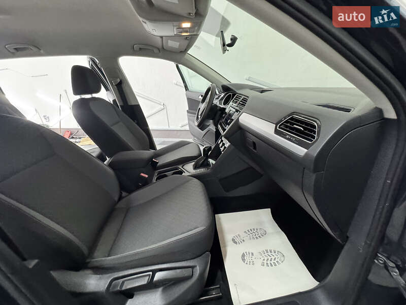 Внедорожник / Кроссовер Volkswagen Tiguan 2019 в Трускавце