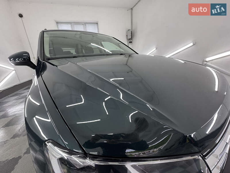 Внедорожник / Кроссовер Volkswagen Tiguan 2019 в Трускавце