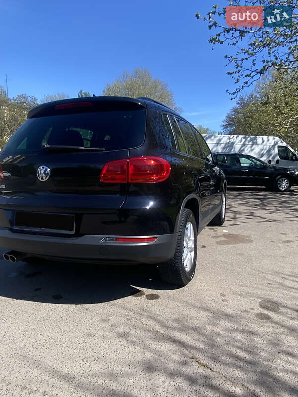 Внедорожник / Кроссовер Volkswagen Tiguan 2017 в Одессе