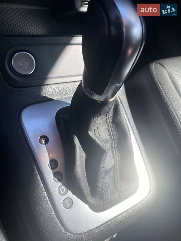 Внедорожник / Кроссовер Volkswagen Tiguan 2017 в Одессе