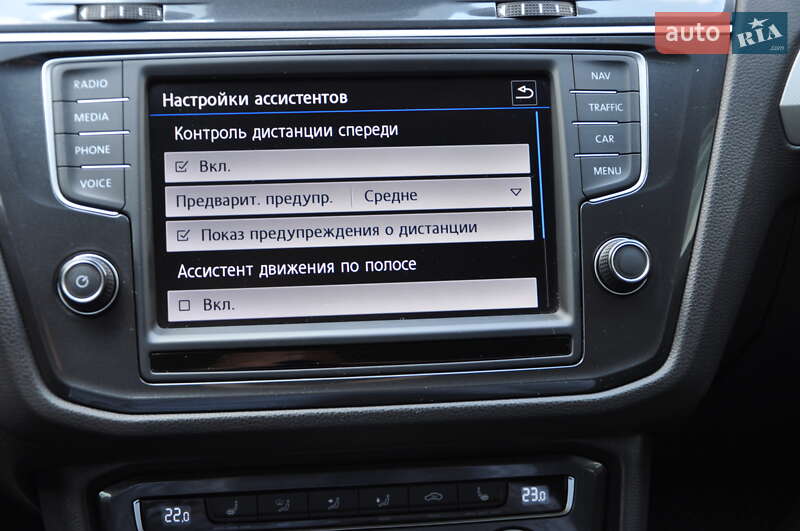 Внедорожник / Кроссовер Volkswagen Tiguan 2016 в Одессе