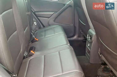 Внедорожник / Кроссовер Volkswagen Tiguan 2011 в 