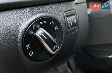 Внедорожник / Кроссовер Volkswagen Tiguan 2012 в 