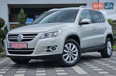 Внедорожник / Кроссовер Volkswagen Tiguan 2010 в Стрые