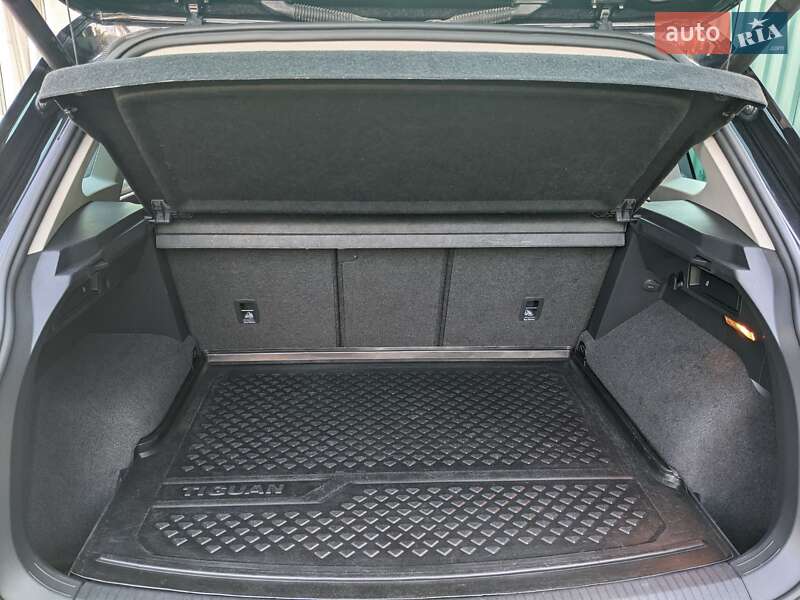 Позашляховик / Кросовер Volkswagen Tiguan 2018 в Бердичеві