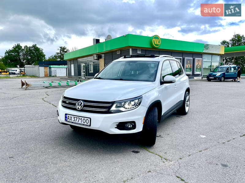 Позашляховик / Кросовер Volkswagen Tiguan 2014 в Харкові