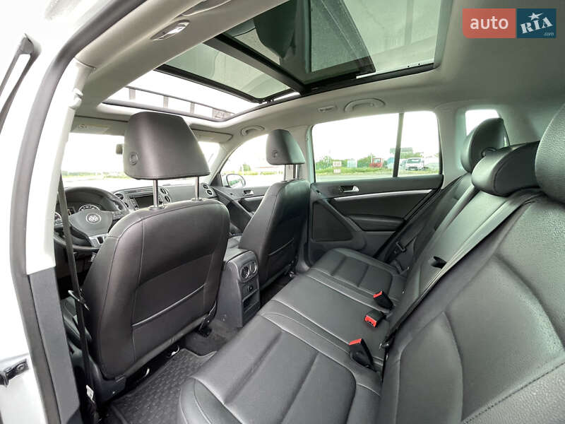 Позашляховик / Кросовер Volkswagen Tiguan 2014 в Харкові