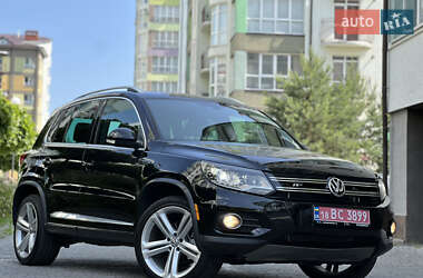 Внедорожник / Кроссовер Volkswagen Tiguan 2014 в 