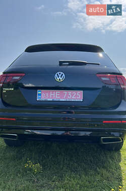 Внедорожник / Кроссовер Volkswagen Tiguan 2020 в 