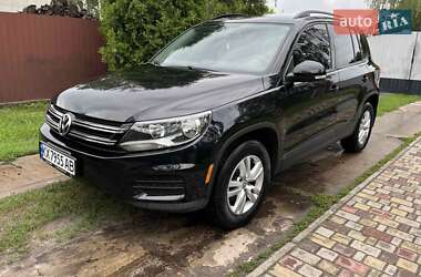 Позашляховик / Кросовер Volkswagen Tiguan 2016 в Краснокутську