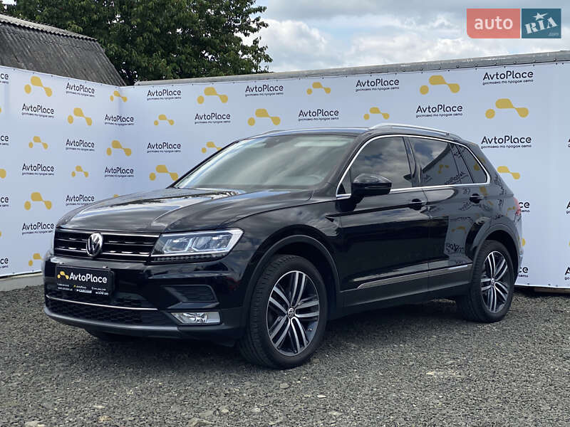 Внедорожник / Кроссовер Volkswagen Tiguan 2016 в Луцке