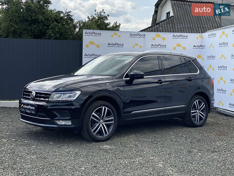 Внедорожник / Кроссовер Volkswagen Tiguan 2016 в Луцке
