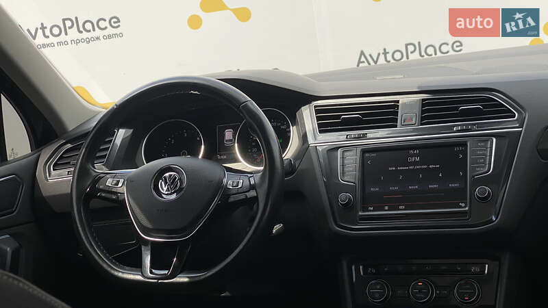 Внедорожник / Кроссовер Volkswagen Tiguan 2016 в Луцке