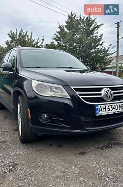 Volkswagen Tiguan 2011
