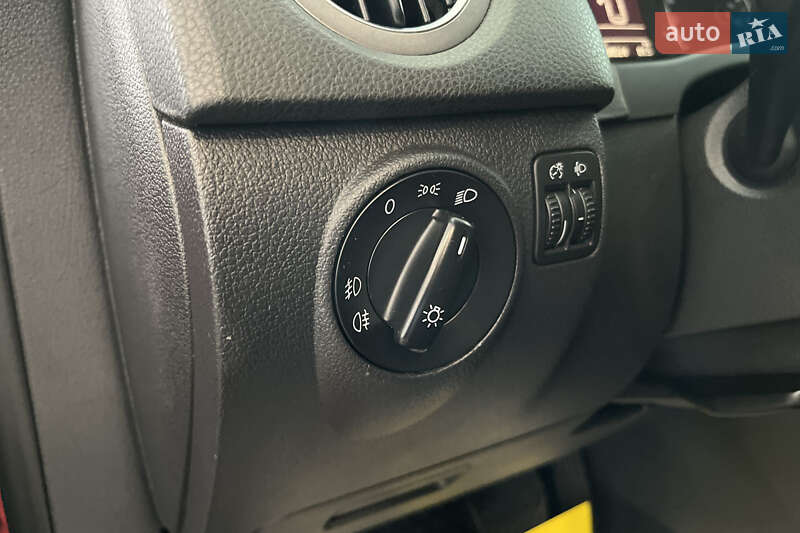 Внедорожник / Кроссовер Volkswagen Tiguan 2010 в Шептицькому фото 14 Внедорожник / Кроссовер Volkswagen Tiguan 2010 в Шептицькому