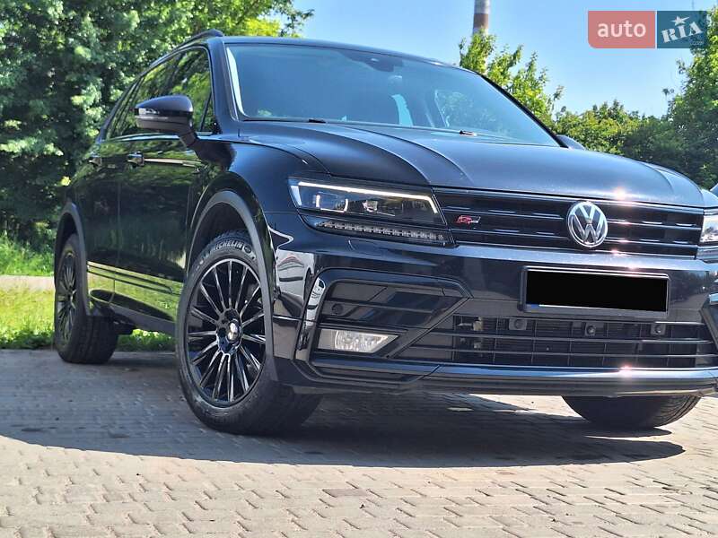 Позашляховик / Кросовер Volkswagen Tiguan 2018 в Бердичеві