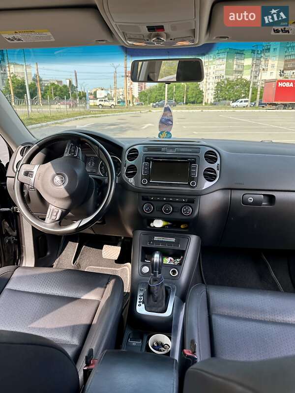 Позашляховик / Кросовер Volkswagen Tiguan 2015 в Сумах