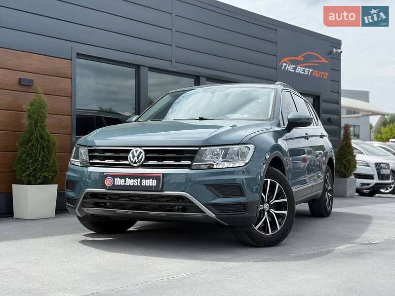Внедорожник / Кроссовер Volkswagen Tiguan 2021 в 