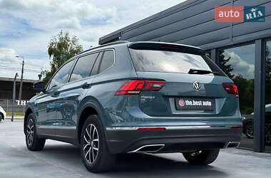 Внедорожник / Кроссовер Volkswagen Tiguan 2021 в 