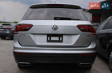 Позашляховик / Кросовер Volkswagen Tiguan 2019 в 