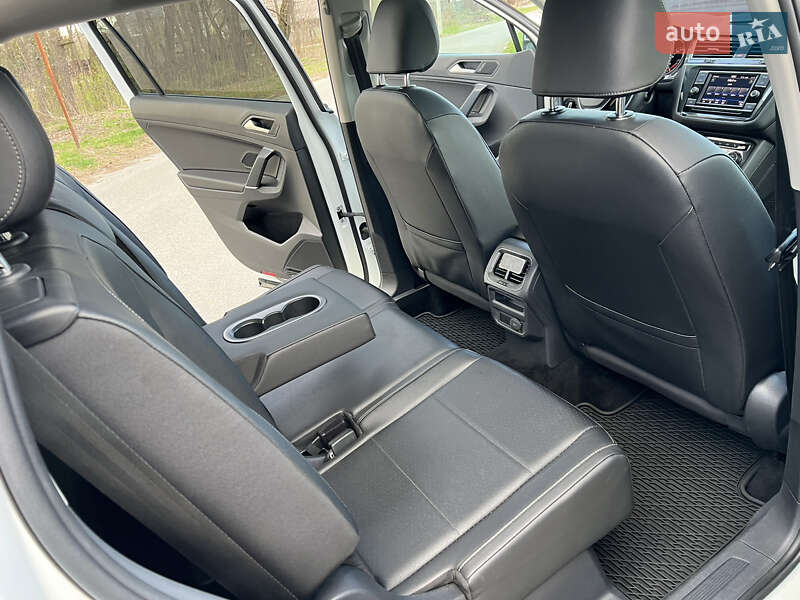 Внедорожник / Кроссовер Volkswagen Tiguan 2019 в Киеве
