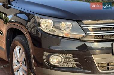 Внедорожник / Кроссовер Volkswagen Tiguan 2014 в 
