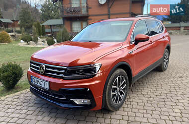 Внедорожник / Кроссовер Volkswagen Tiguan 2018 в Киеве