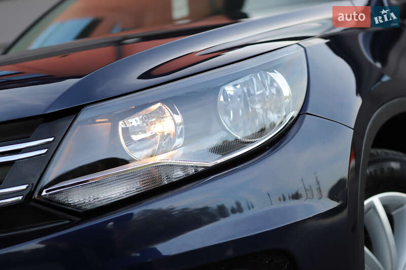 Внедорожник / Кроссовер Volkswagen Tiguan 2015 в Дрогобыче