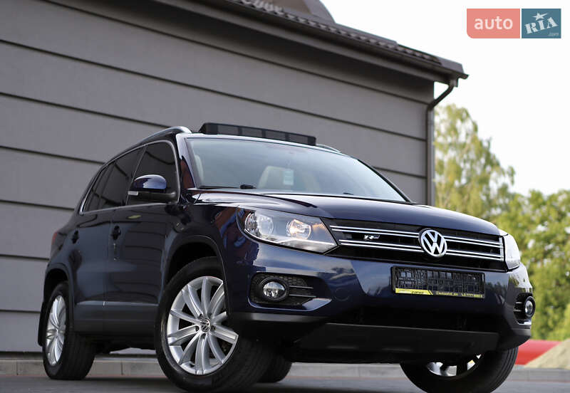 Внедорожник / Кроссовер Volkswagen Tiguan 2015 в Дрогобыче