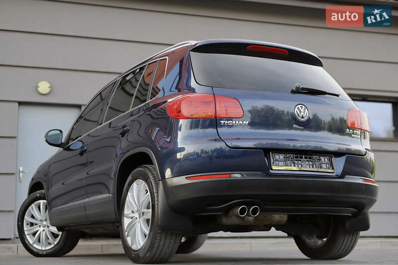 Внедорожник / Кроссовер Volkswagen Tiguan 2015 в Дрогобыче