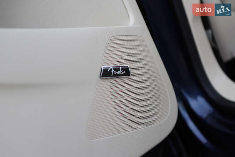 Внедорожник / Кроссовер Volkswagen Tiguan 2015 в Дрогобыче