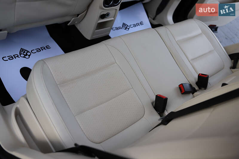 Внедорожник / Кроссовер Volkswagen Tiguan 2015 в Дрогобыче