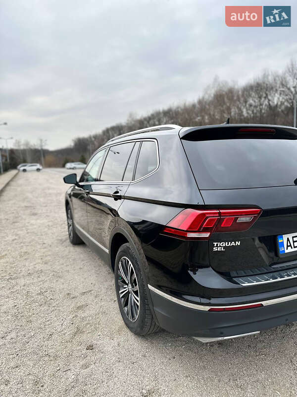 Внедорожник / Кроссовер Volkswagen Tiguan 2018 в Днепре