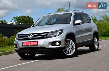 Внедорожник / Кроссовер Volkswagen Tiguan 2016 в 