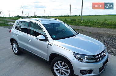 Внедорожник / Кроссовер Volkswagen Tiguan 2014 в Киеве