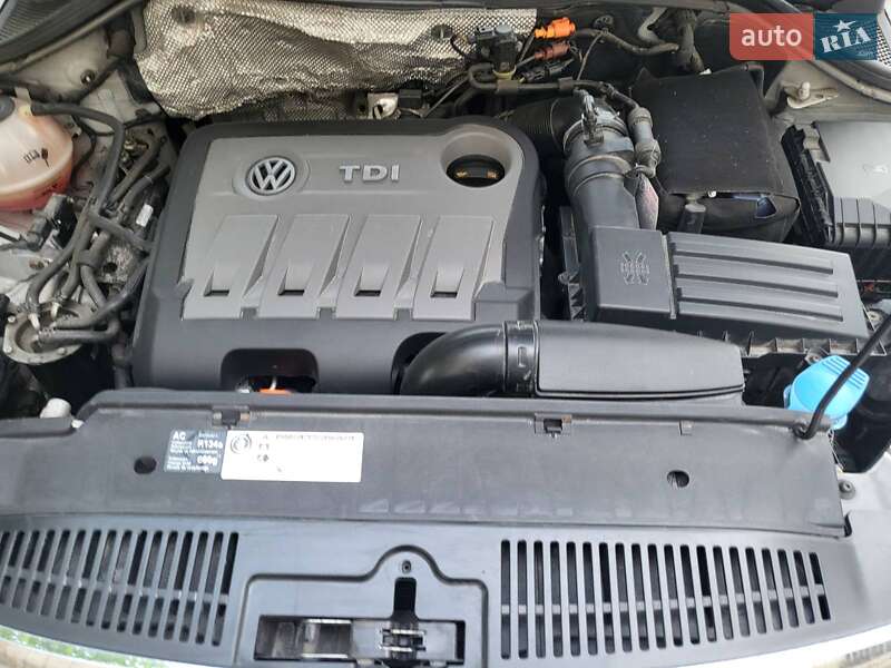 Позашляховик / Кросовер Volkswagen Tiguan 2010 в Хмільнику