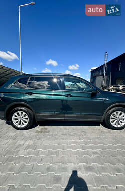 Позашляховик / Кросовер Volkswagen Tiguan 2019 в Благовіщенську
