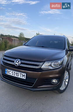 Внедорожник / Кроссовер Volkswagen Tiguan 2015 в Львове