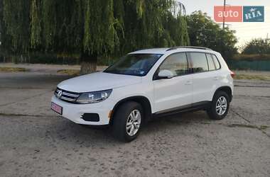 Позашляховик / Кросовер Volkswagen Tiguan 2015 в Ладижині