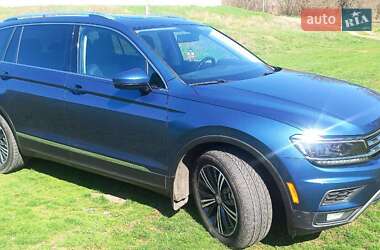 Позашляховик / Кросовер Volkswagen Tiguan 2017 в Луцьку