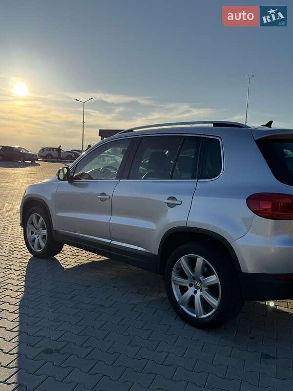 Внедорожник / Кроссовер Volkswagen Tiguan 2012 в Львове